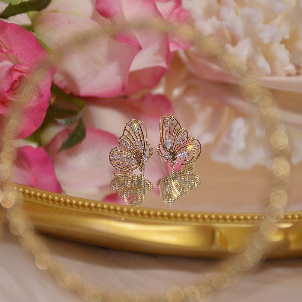 NEW 14K Gold Plated Diamond Butterfly Earrings - Picture 13 of 13